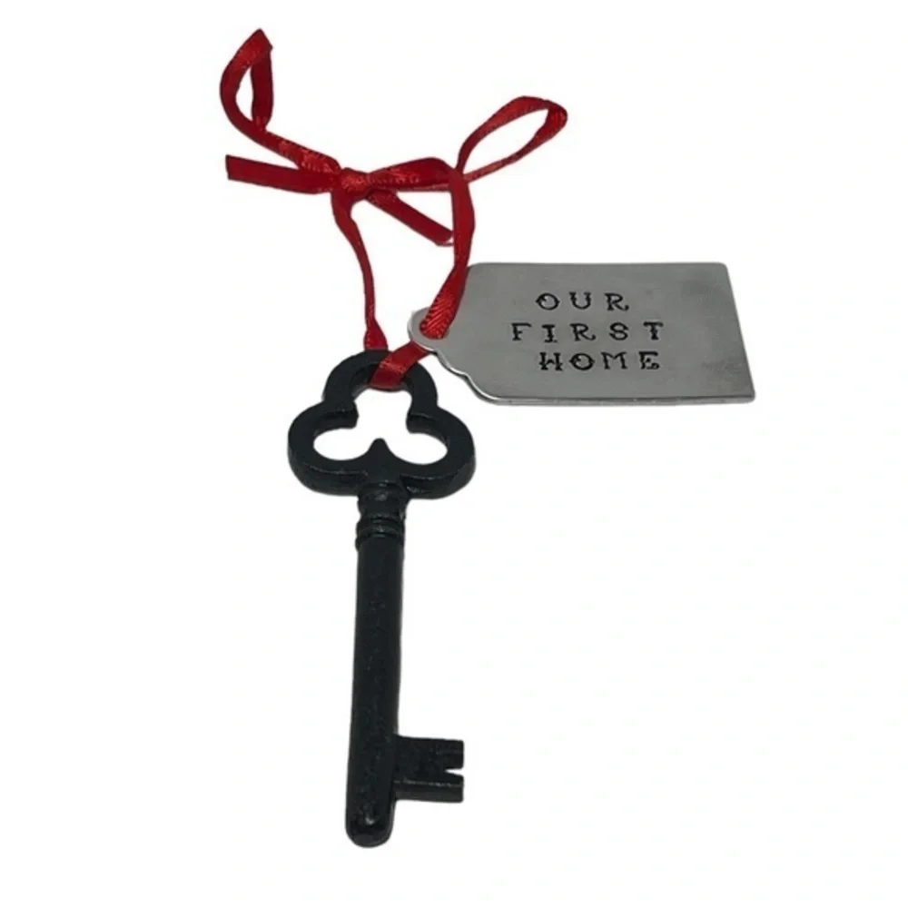 Handmade stamped‎ silver tag iron skeleton key holiday house warming ornament